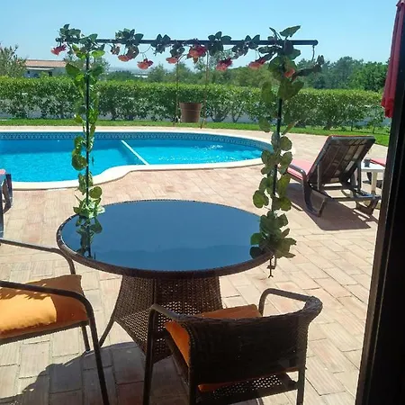 Casa Da Vinha Nocleg ze śniadaniem Santa Bárbara de Nexe